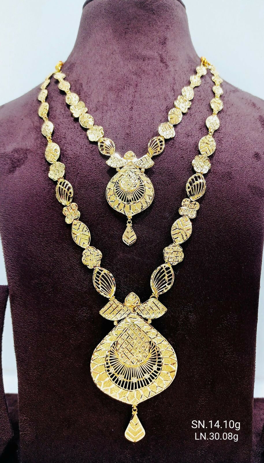 Flora Necklace & Long Set Sarafa Bazar India