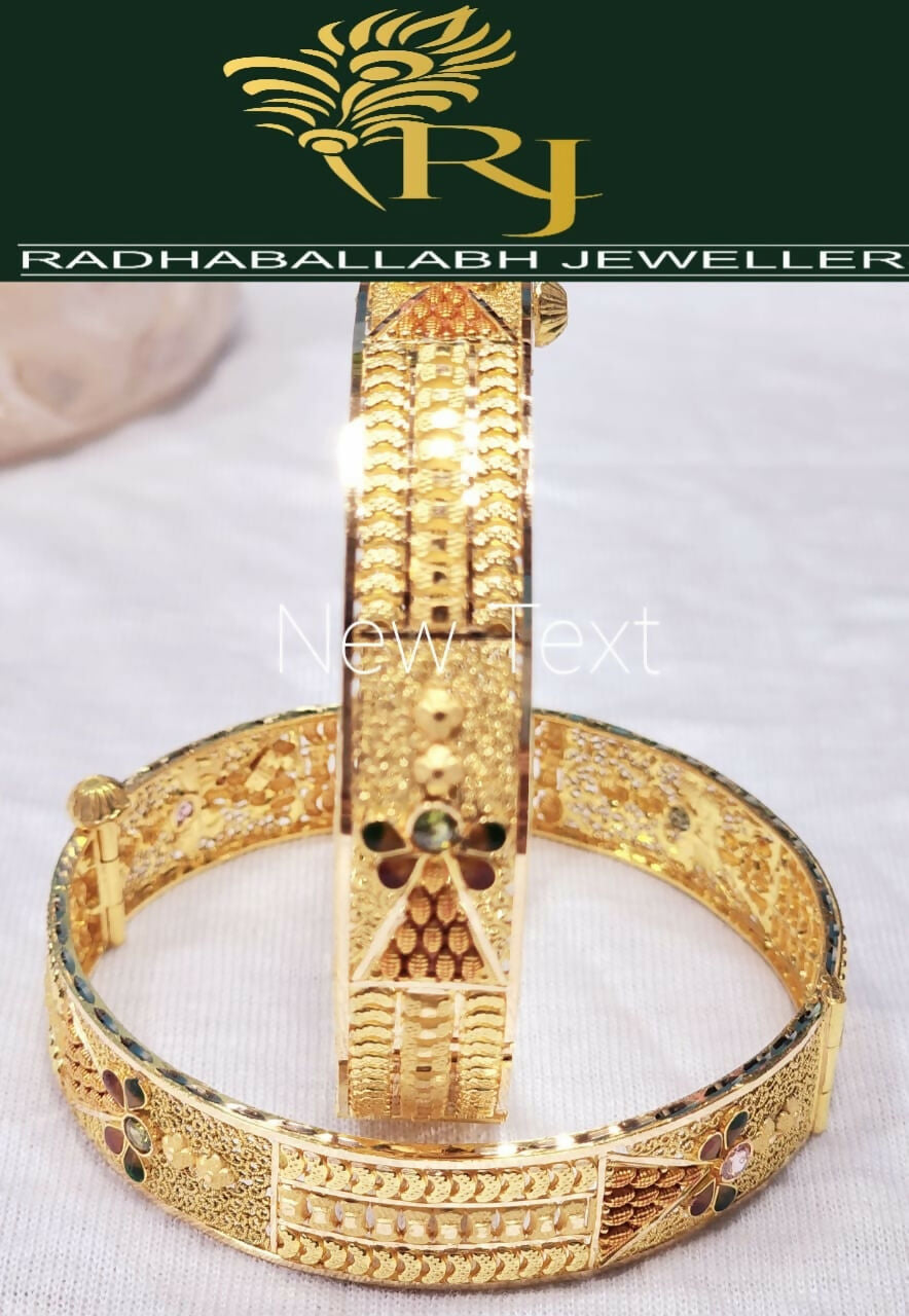 Gold Bangles Sarafa Bazar India