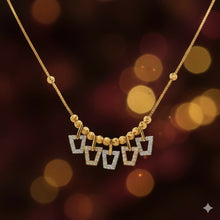 Gold Ladies Chain Sarafa Bazar India