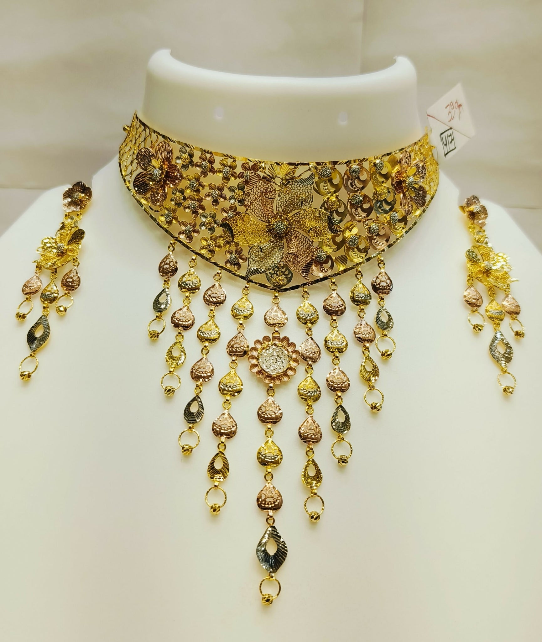 Flora Fusion Choker Sarafa Bazar India