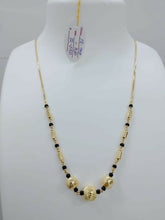 SHORT GOLD MANGALSUTRA Sarafa Bazar India