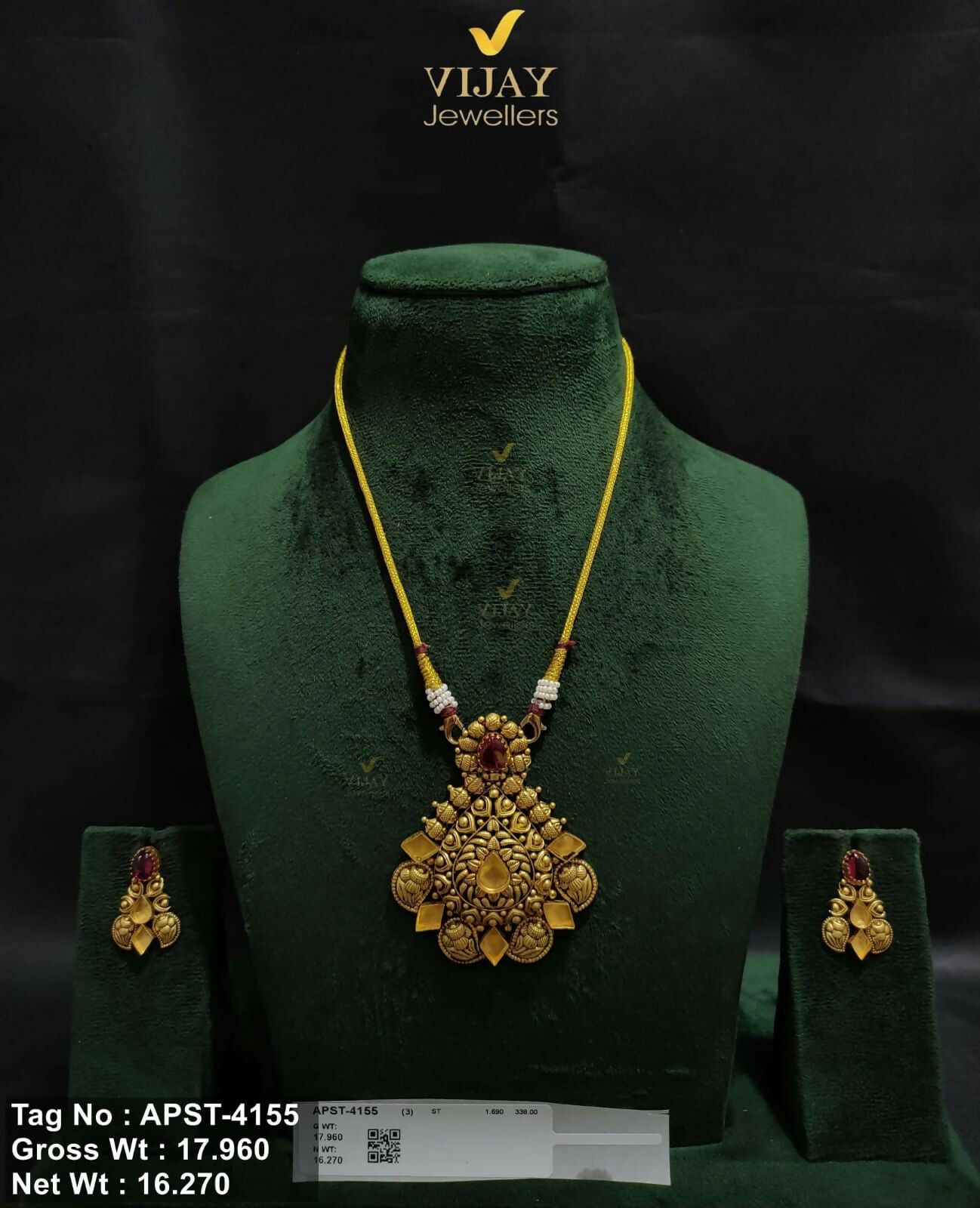 Antique Pendant Set Khoka Sarafa Bazar India