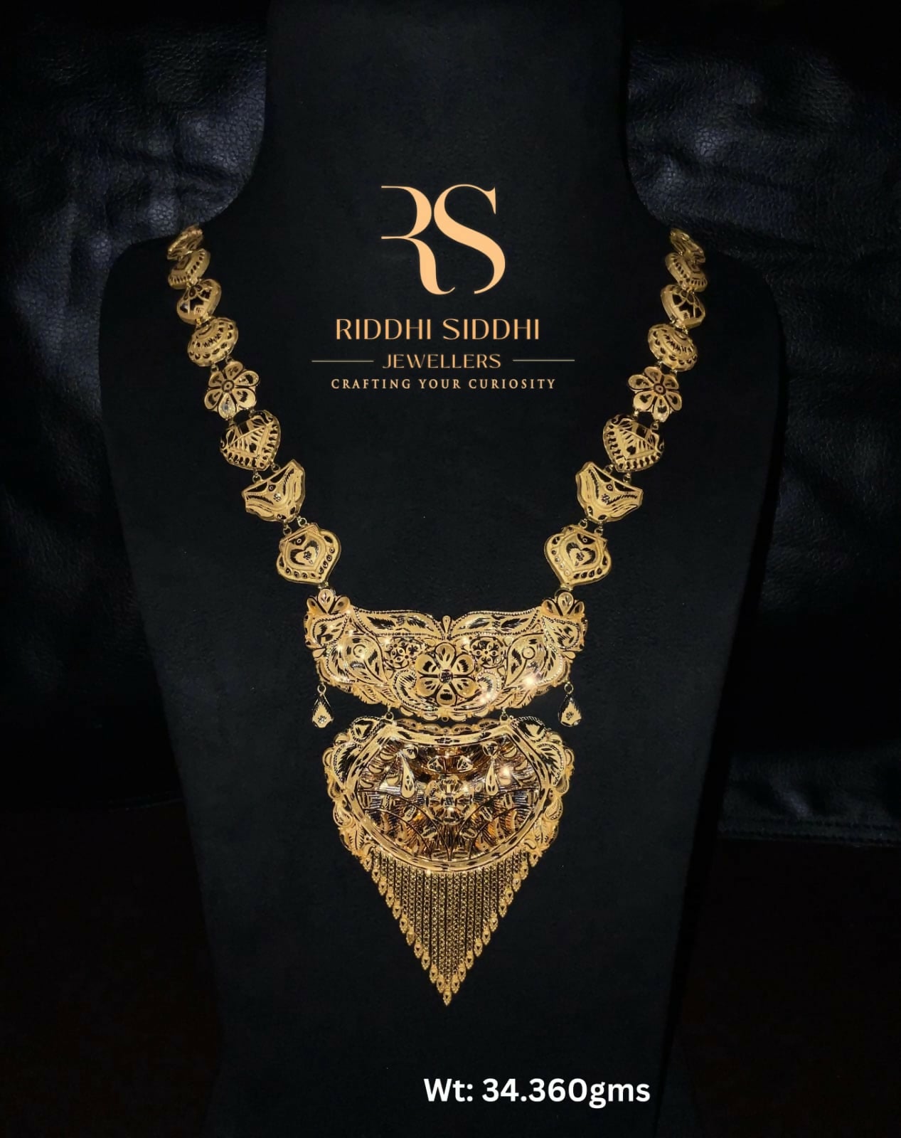 Gold Long Set Sarafa Bazar India