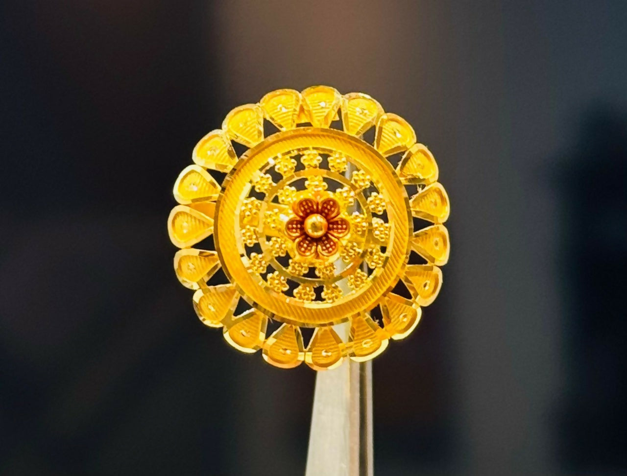 Antique Ladies Ring Sarafa Bazar India