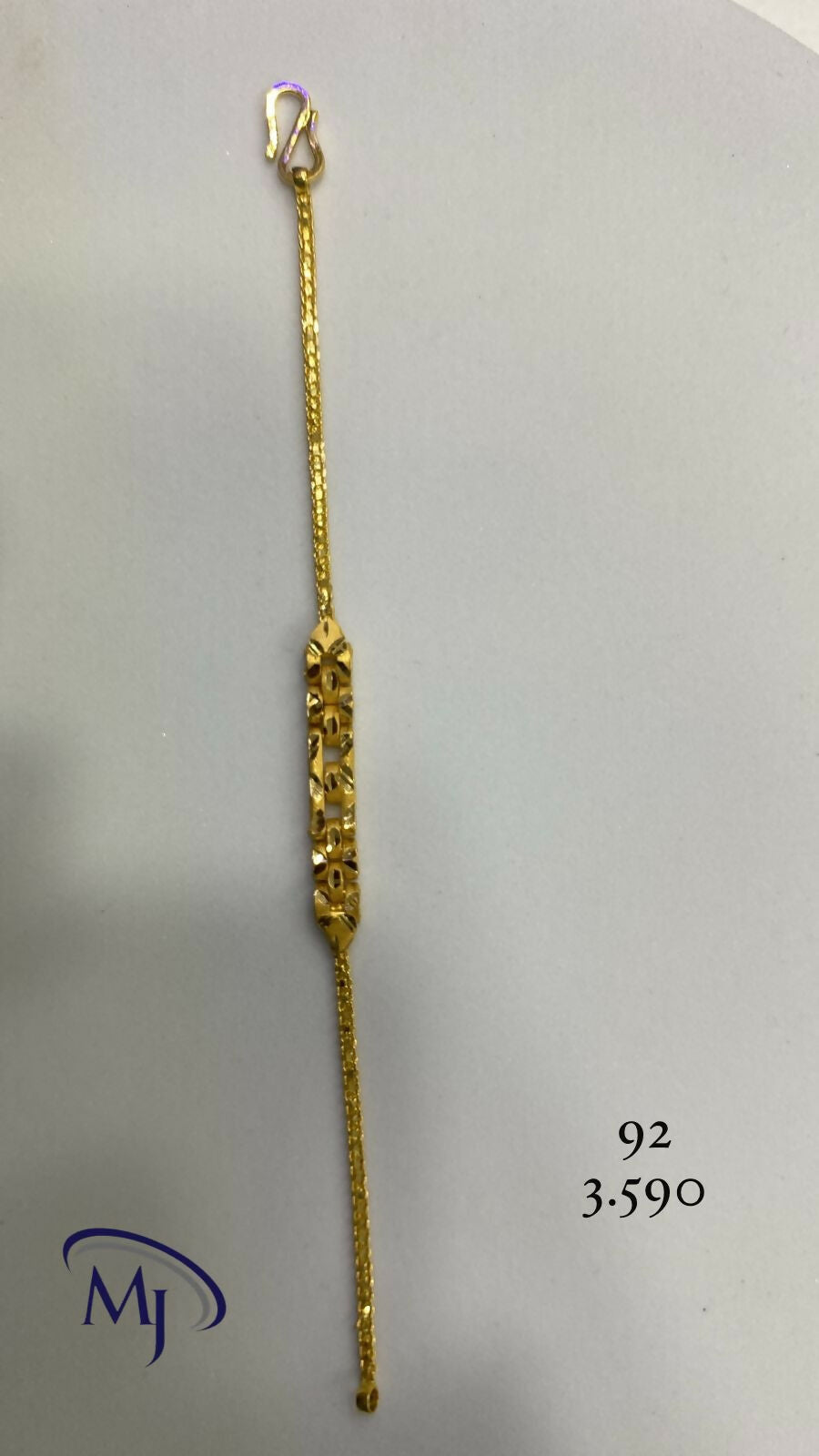 22kt Gold Ladies Bracelet Sarafa Bazar India
