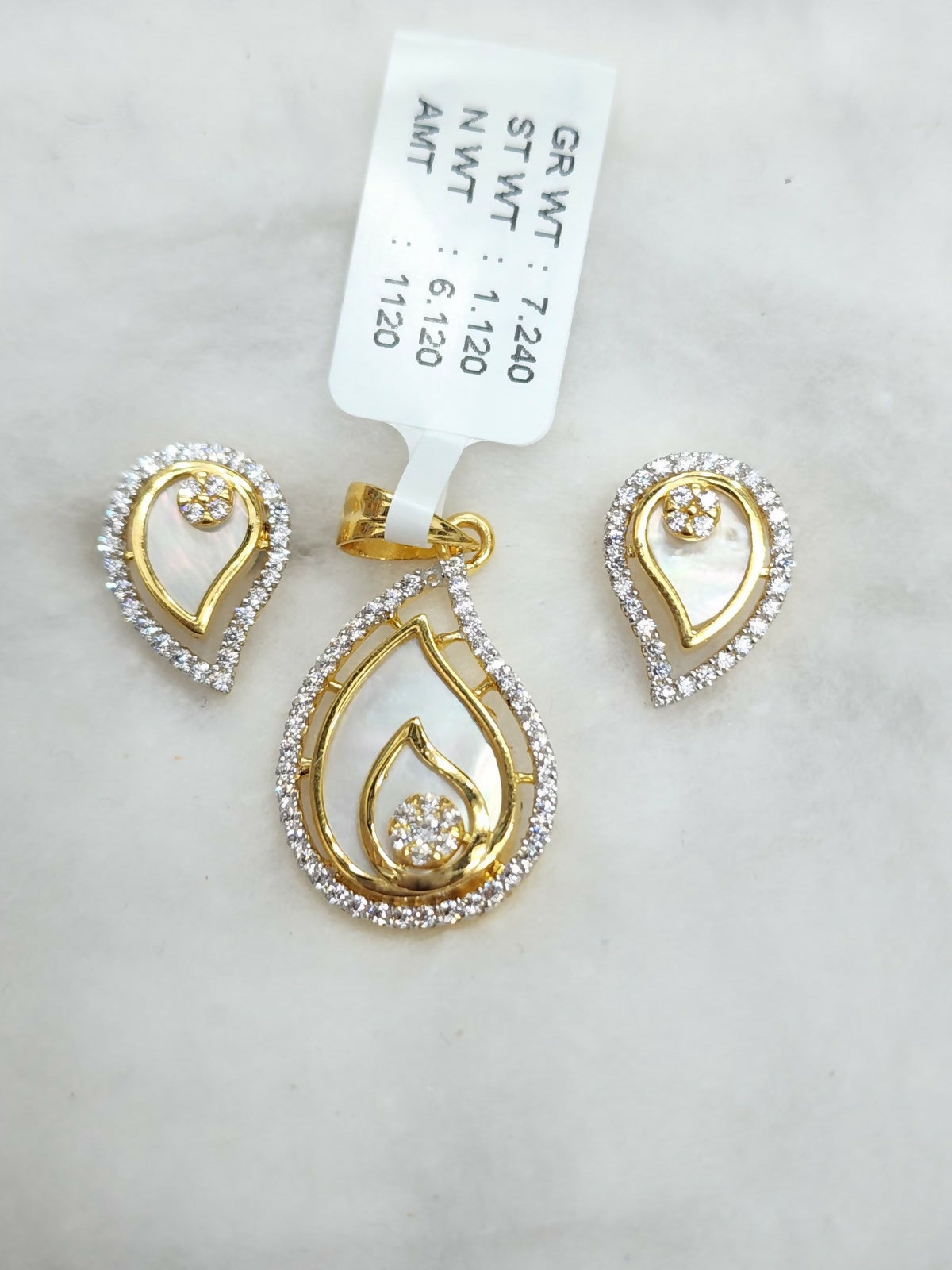 22kt CZ Casting Mop Polki Pendant Set Sarafa Bazar India