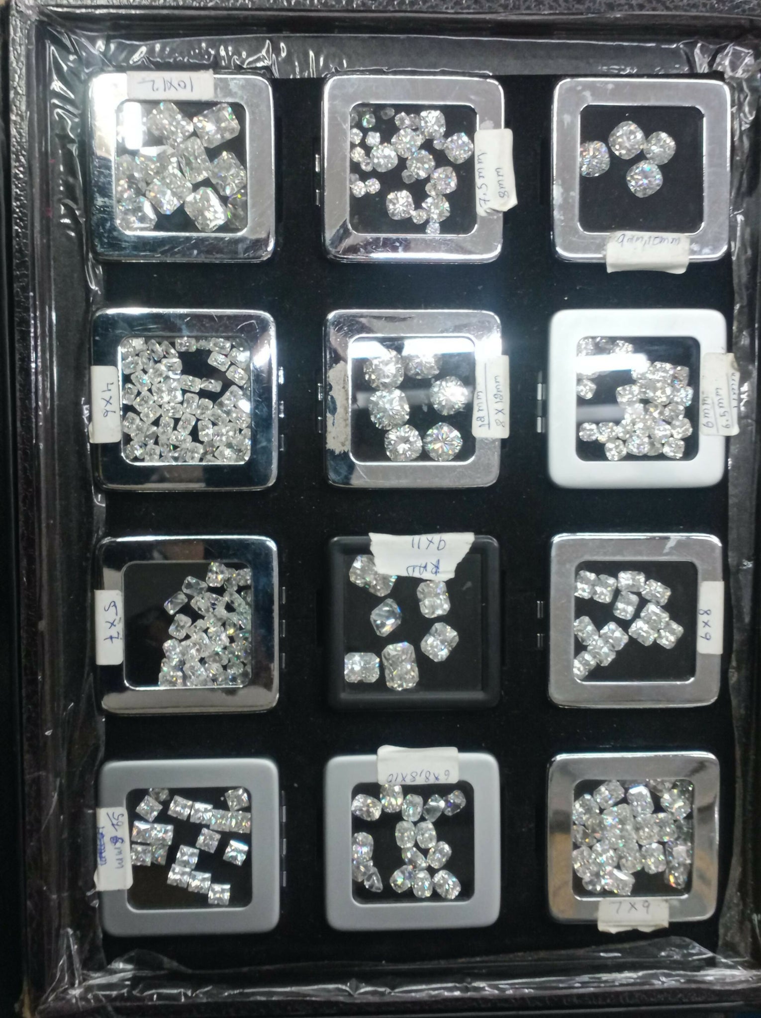 Moissanite Fancy Shape Sarafa Bazar India