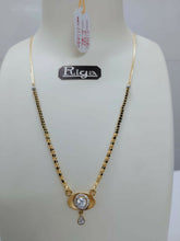 SHORT GOLD MANGALSUTRA Sarafa Bazar India
