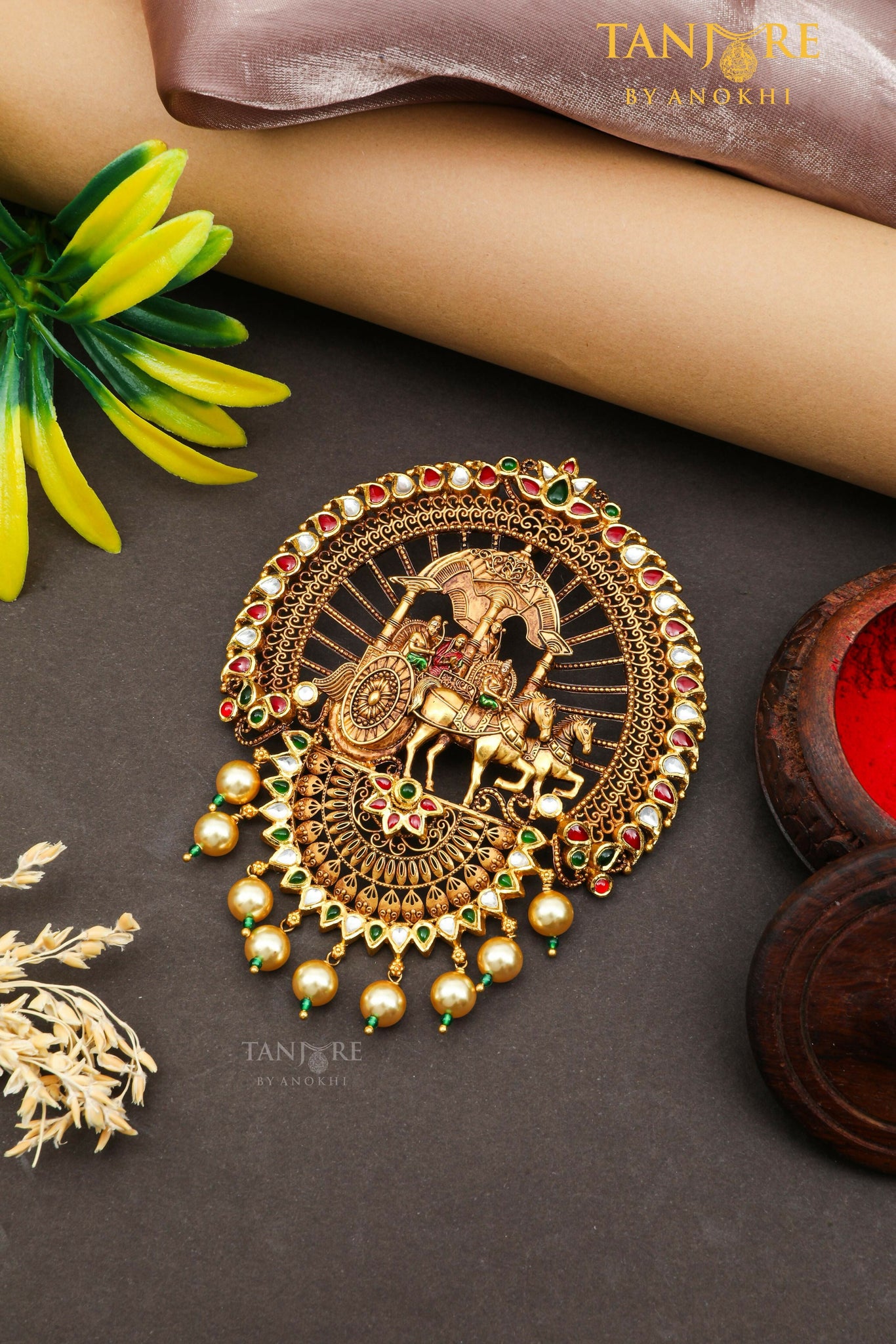 Antique Temple Pendant Sarafa Bazar India