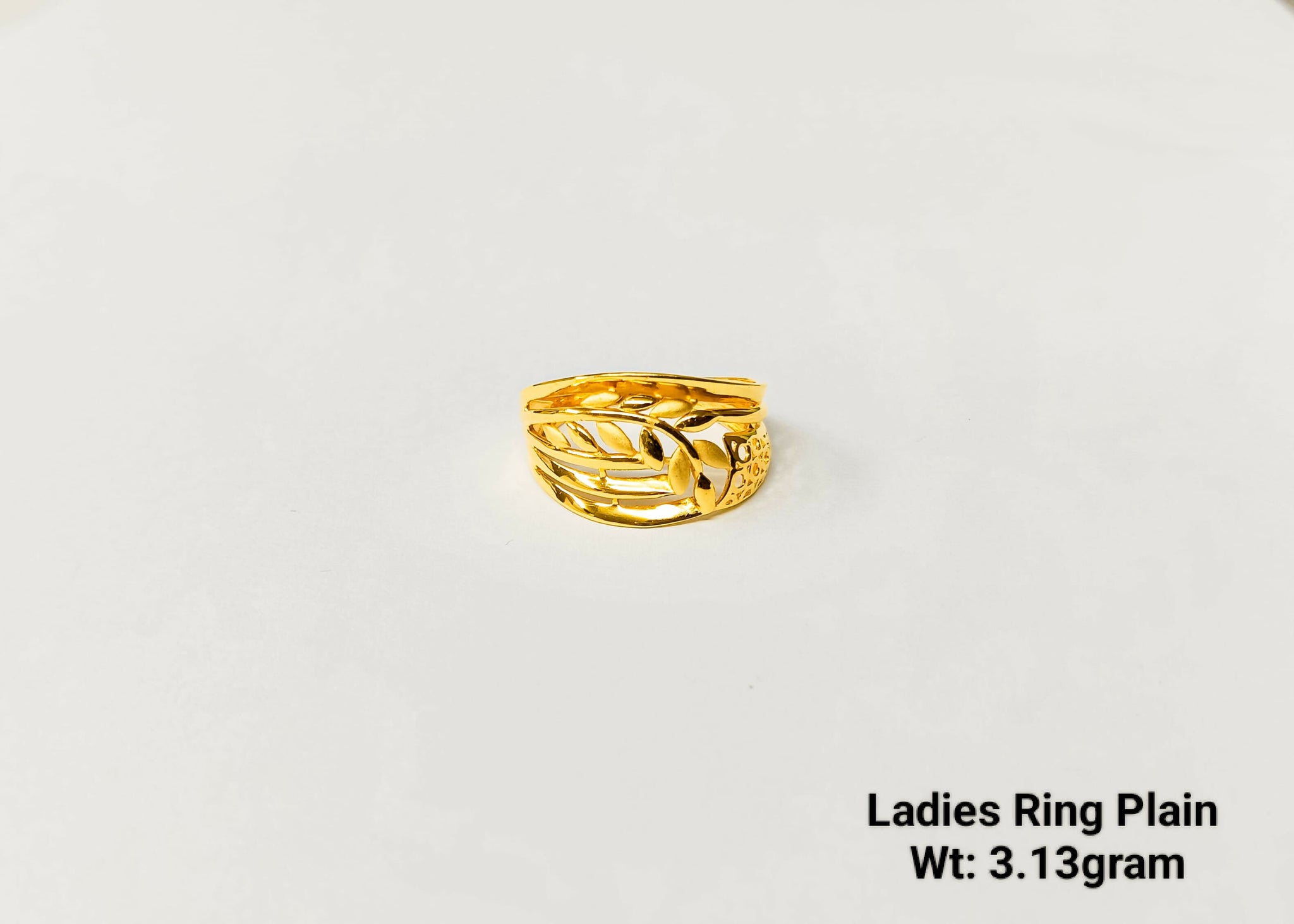 Ladies Ring Plain Sarafa Bazar India