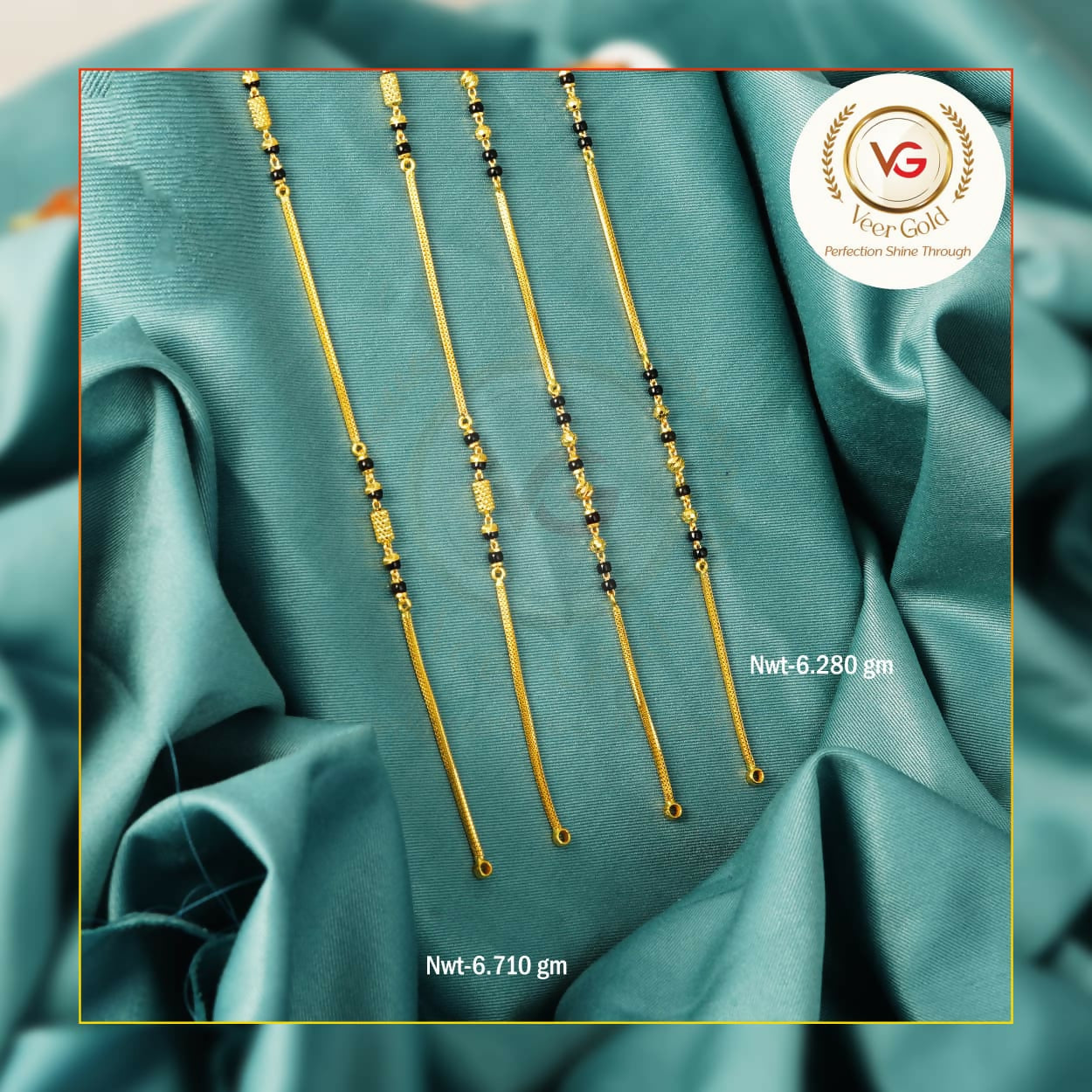 Gold Mangalsutra Chains Sarafa Bazar India