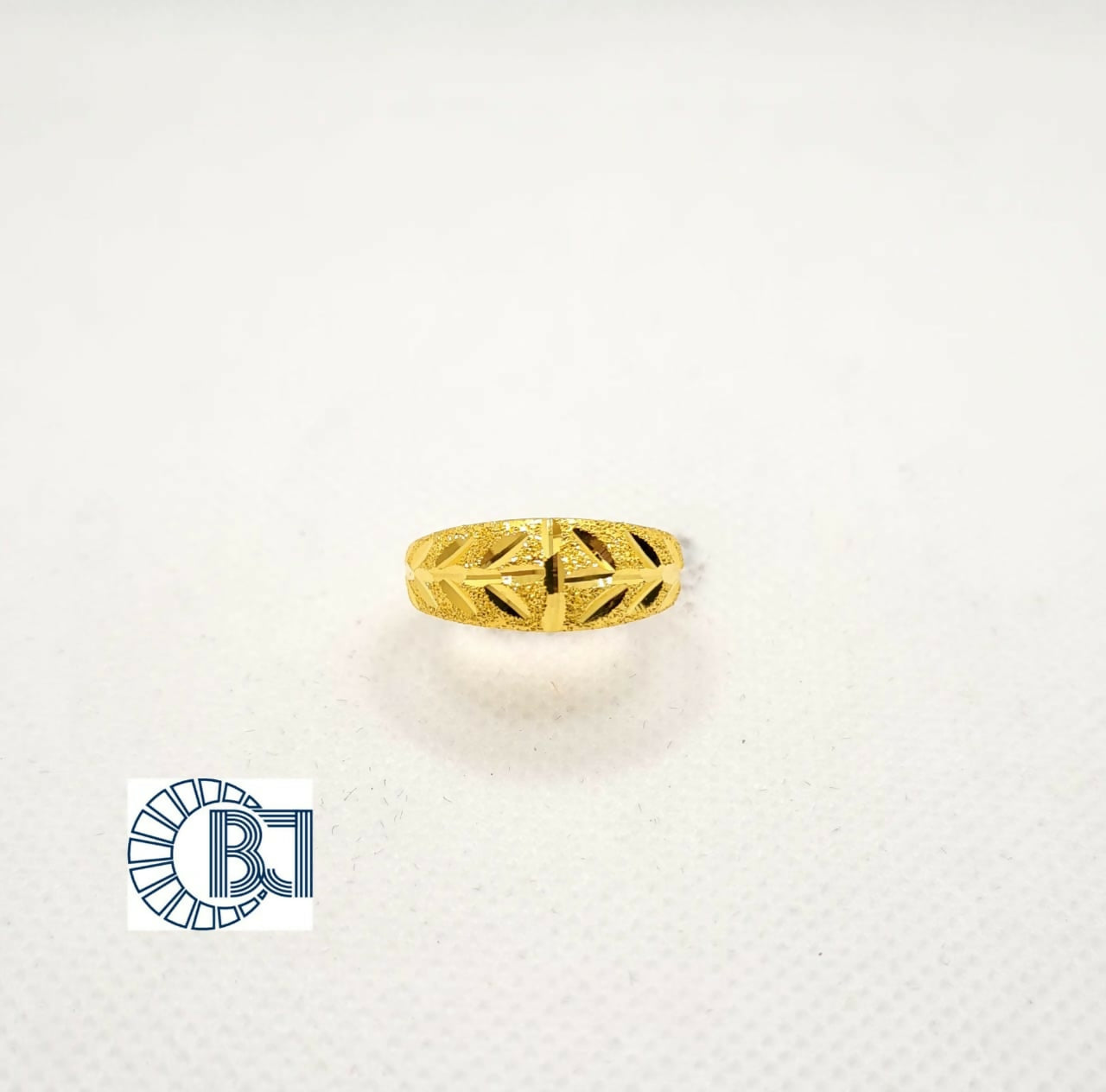 Gold Gents Band Sarafa Bazar India