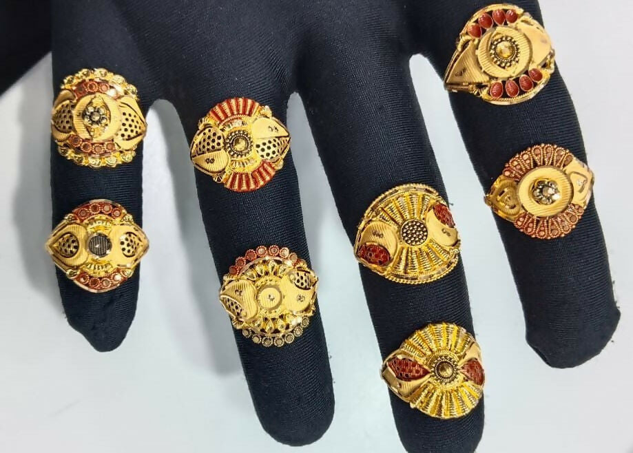 Gold Ladies Rings Sarafa Bazar India