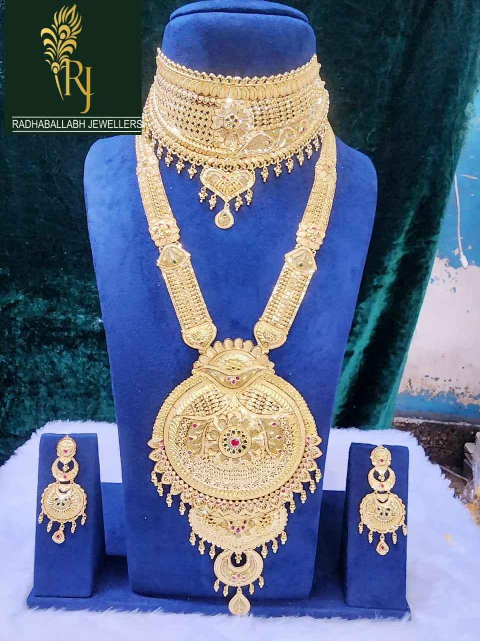 Gold Choker & Long Set Sarafa Bazar India