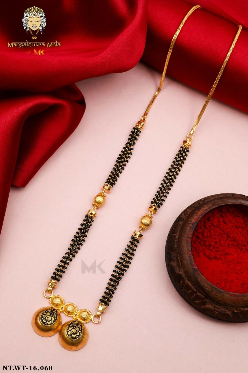 Antique Mangalsutra Sarafa Bazar India