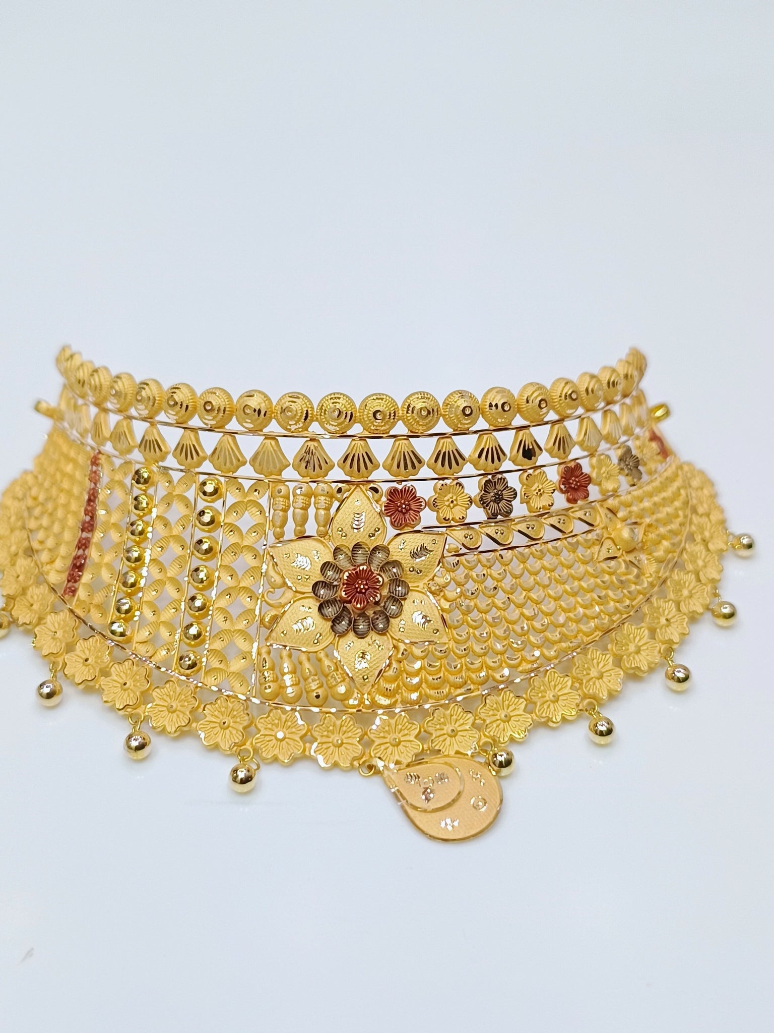 Gold Choker Sarafa Bazar India