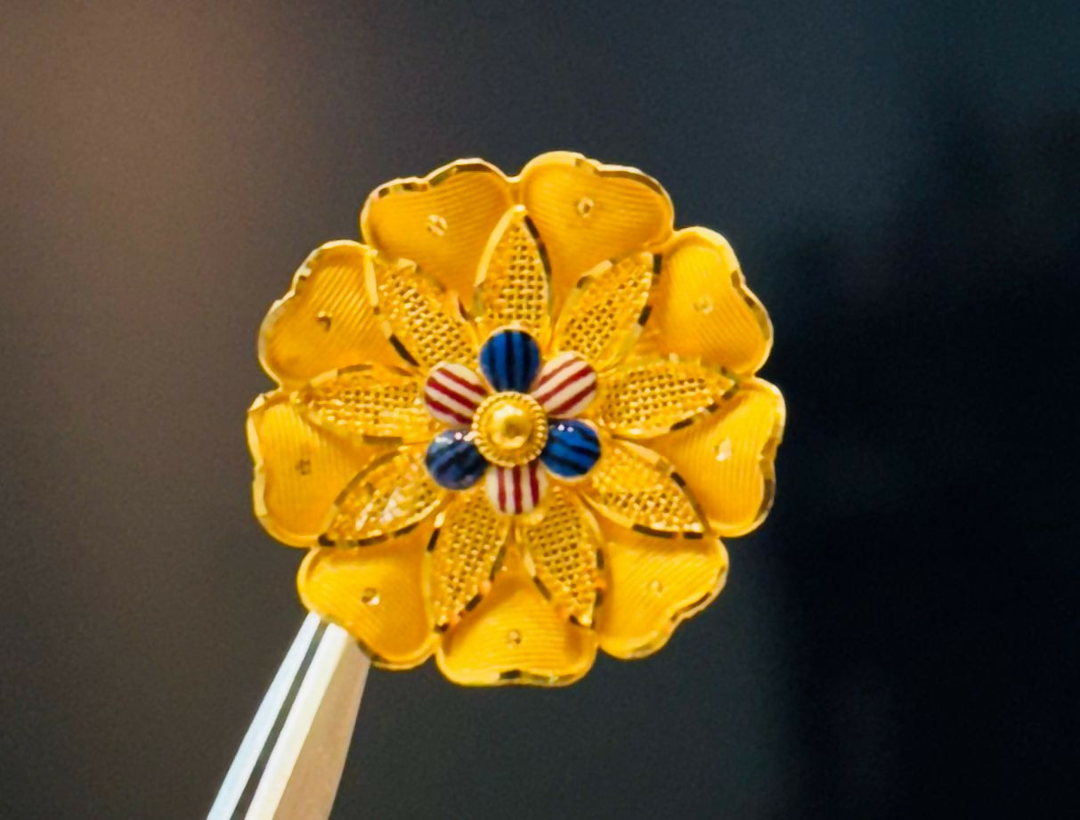 Antique Ladies Ring Sarafa Bazar India