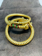 Nakshi Bangles Sarafa Bazar India