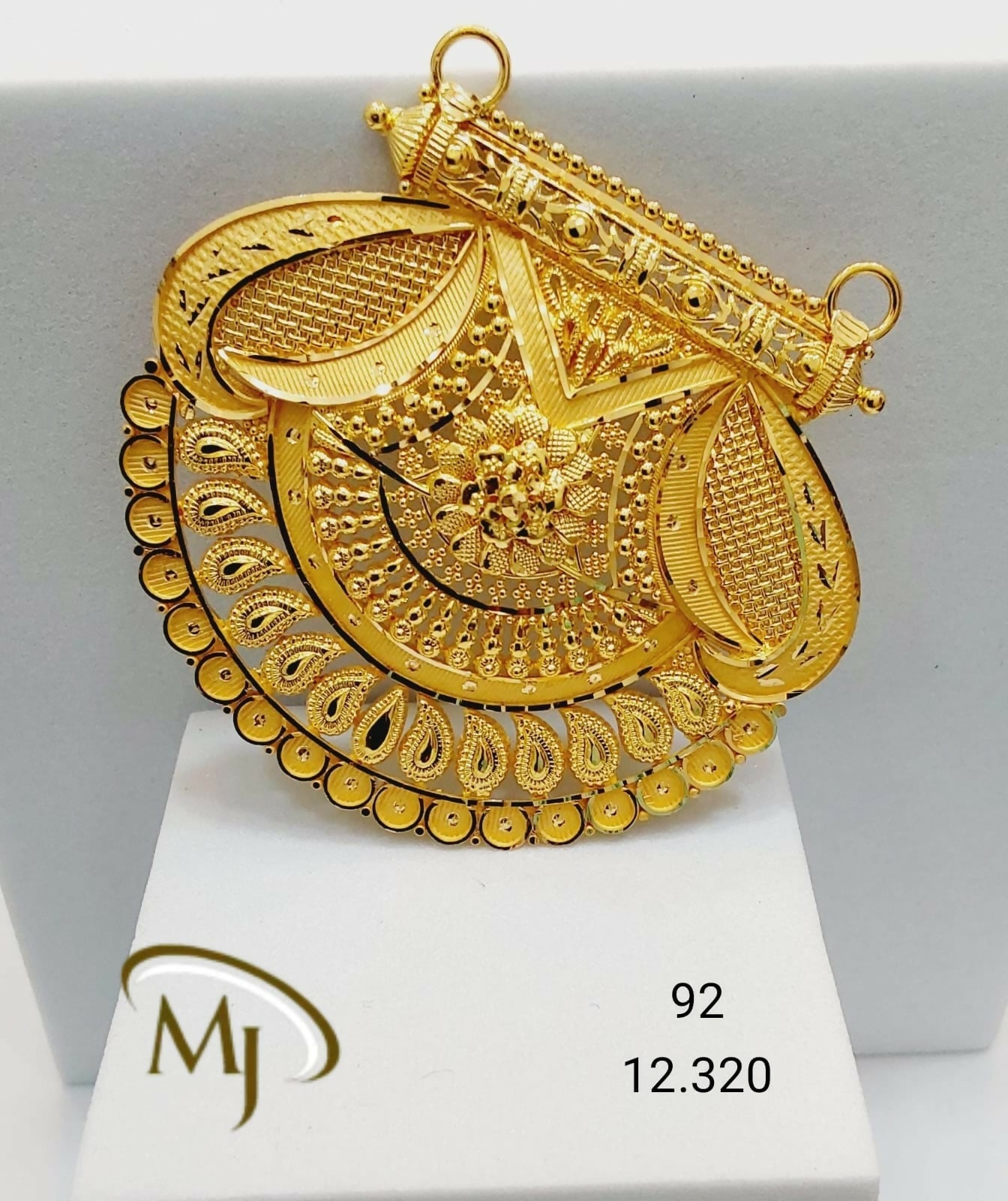 22kt Gold Mangalsutra Pendant Sarafa Bazar India