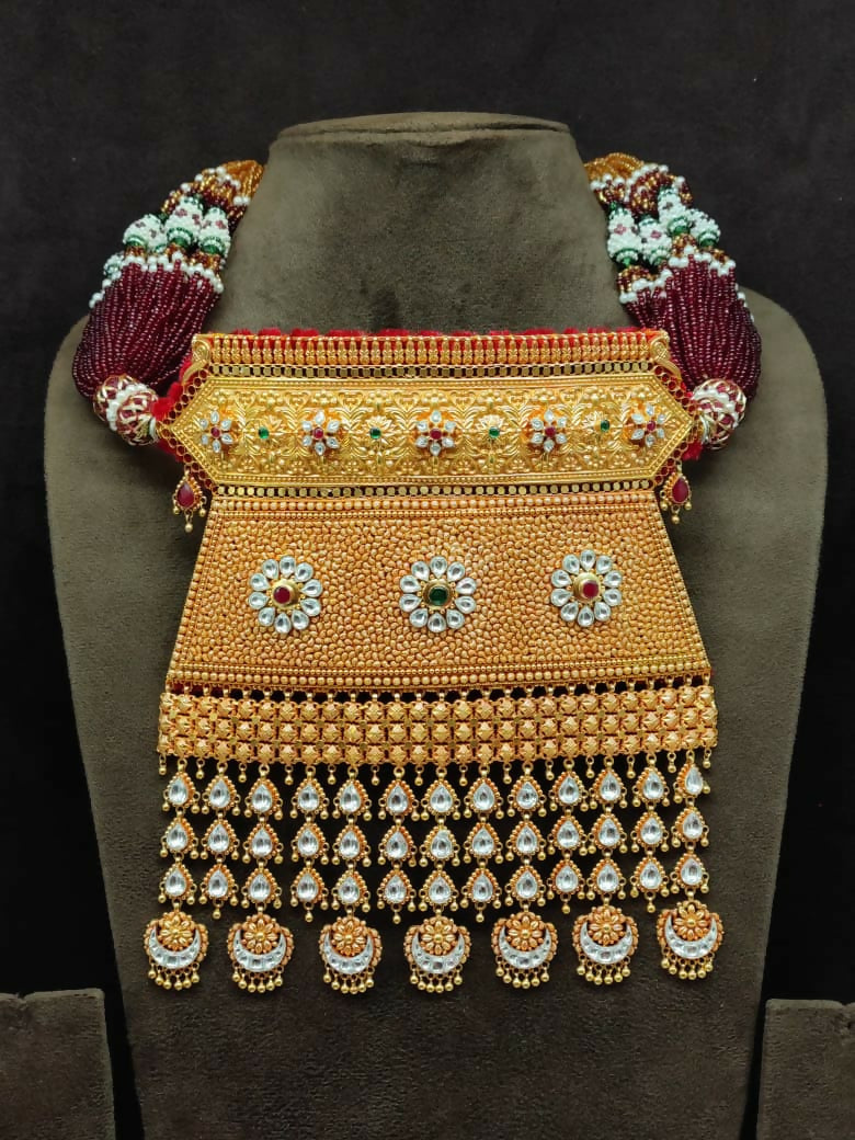 Antique Pendant Sarafa Bazar India