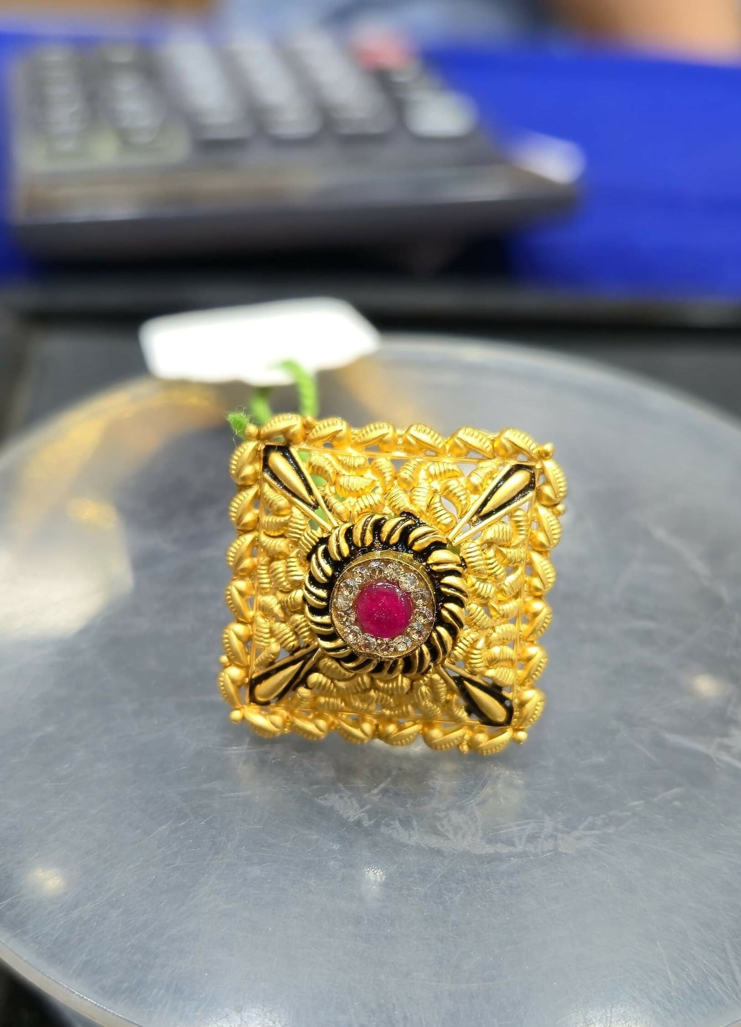 Gold Ladies Ring Sarafa Bazar India