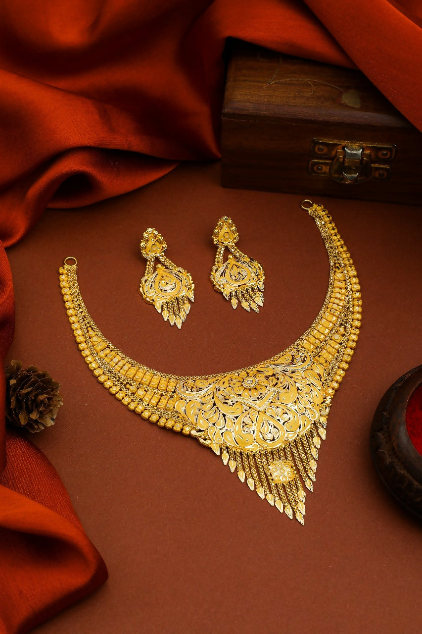 Gold Necklace Sarafa Bazar India