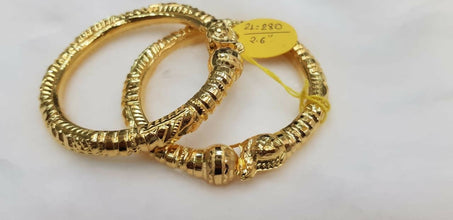 Nakshi Bangles Sarafa Bazar India