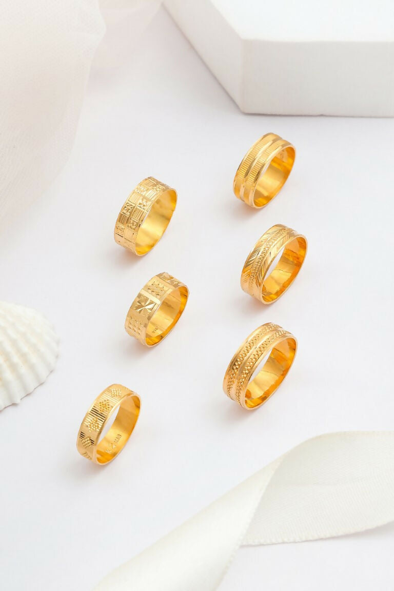 Gold Gents Band Sarafa Bazar India