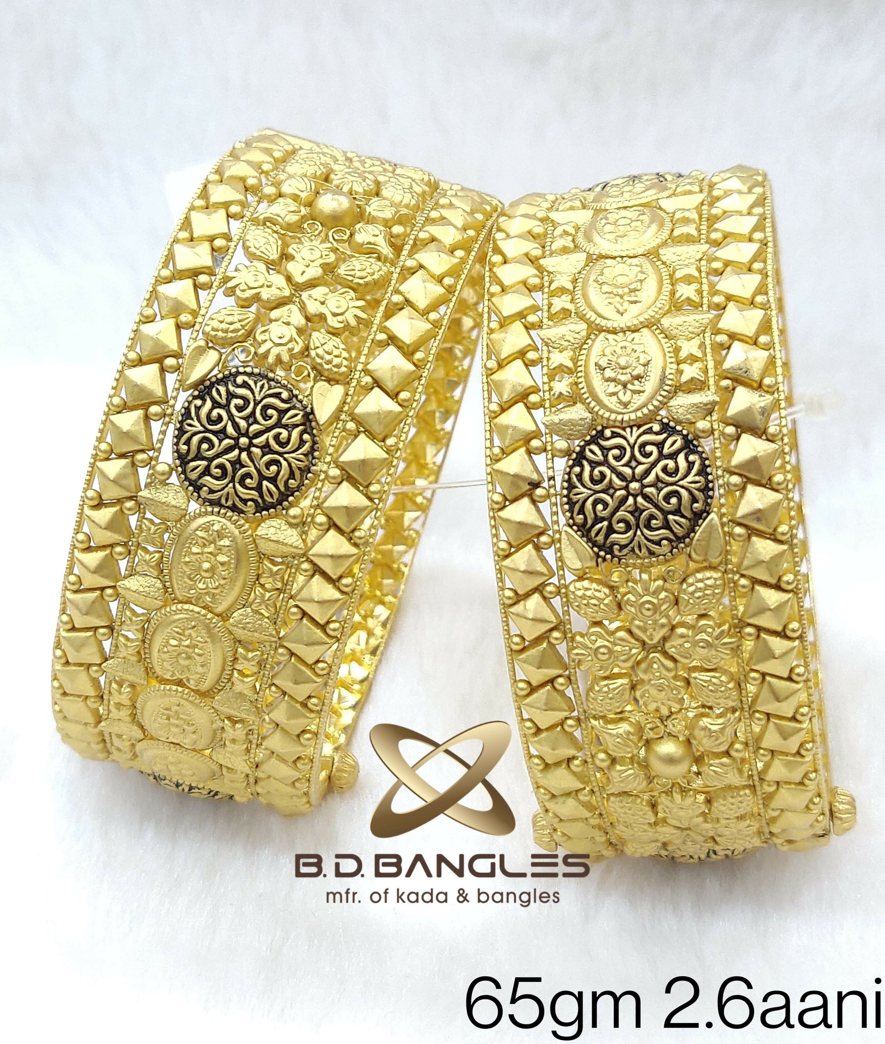 Antique Bangles Sarafa Bazar India