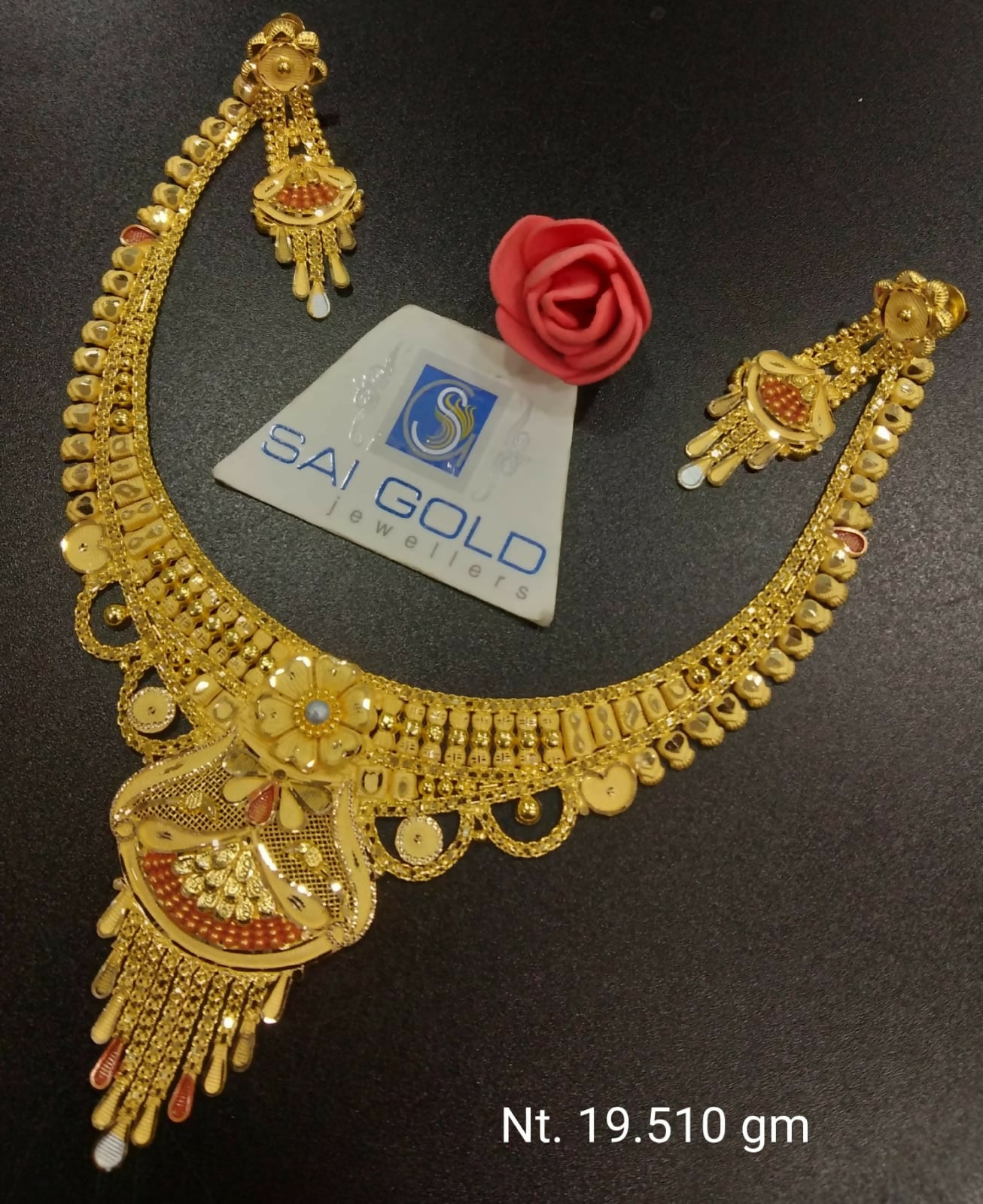 Gold Necklace Sarafa Bazar India