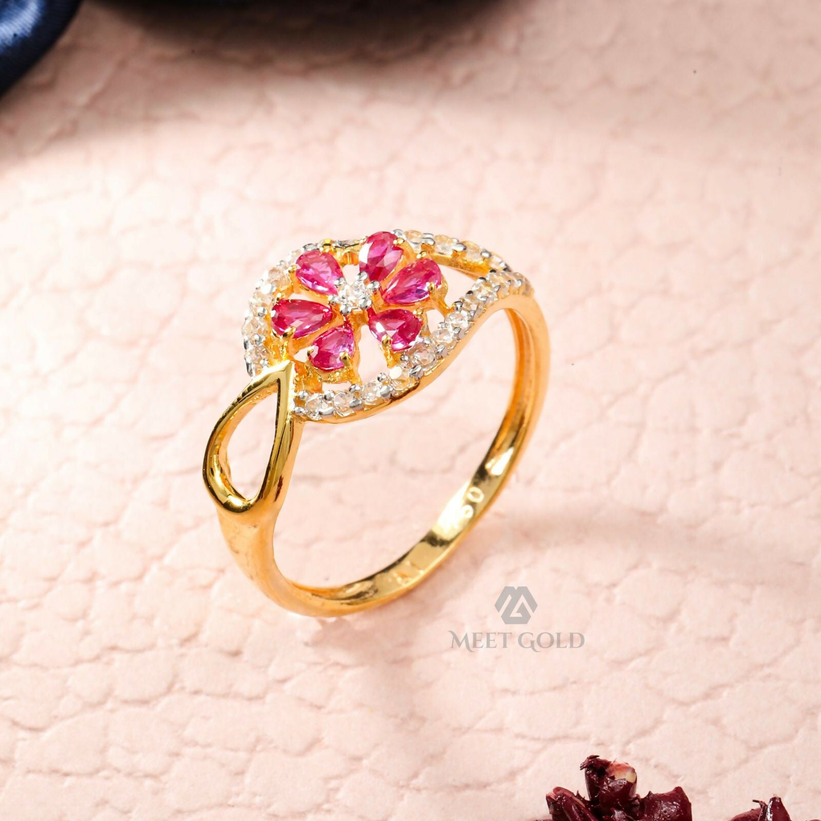 CZ Ladies Ring Sarafa Bazar India