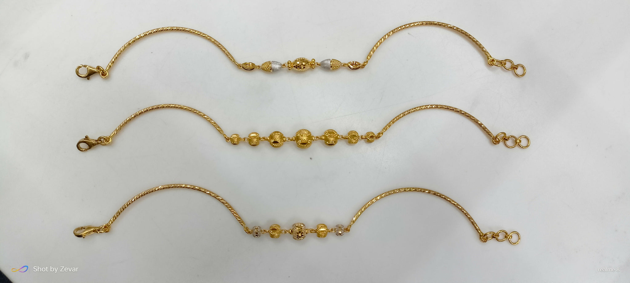 LADIES BRACELET Sarafa Bazar India