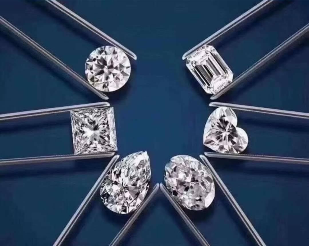 Loose Moissanite Diamonds All Size & Fancy Shapes Available At Our Store Sarafa Bazar India