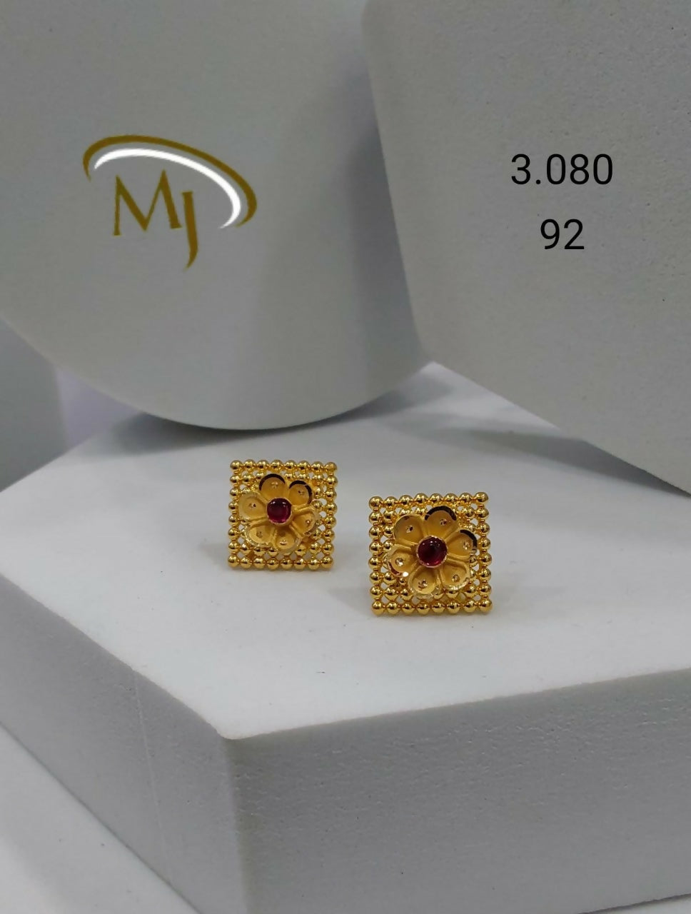 22kt Gold Tops Sarafa Bazar India