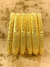 Kolkata Half Round Bangles Sarafa Bazar India