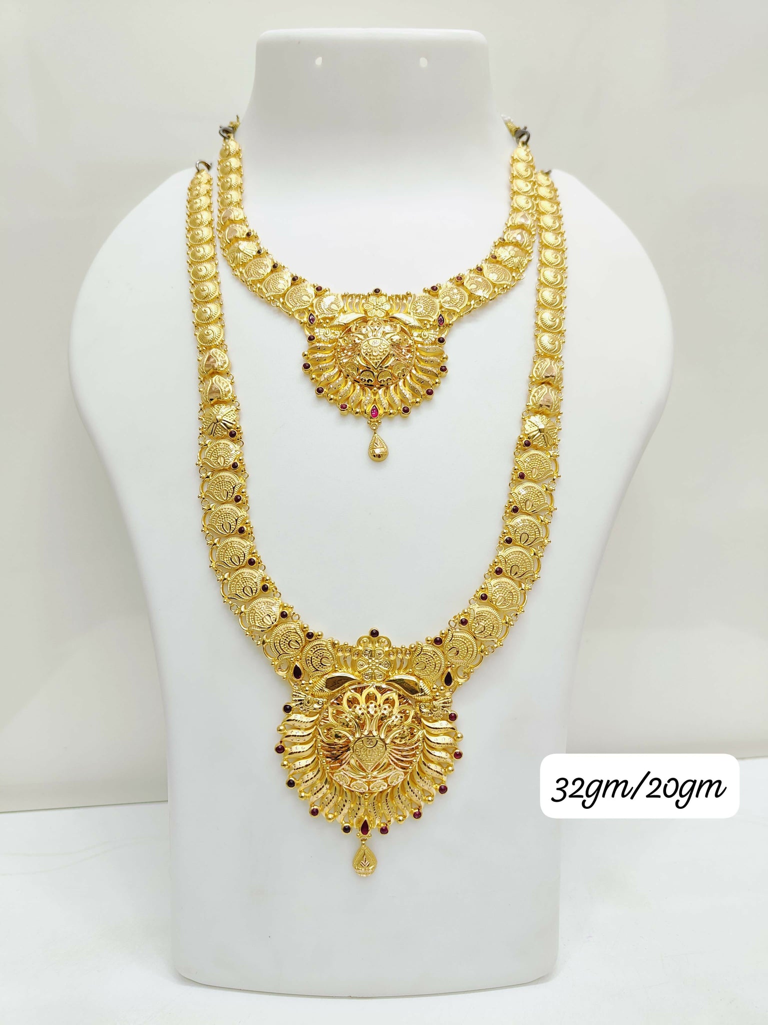 Gold Necklace & Haram Sarafa Bazar India