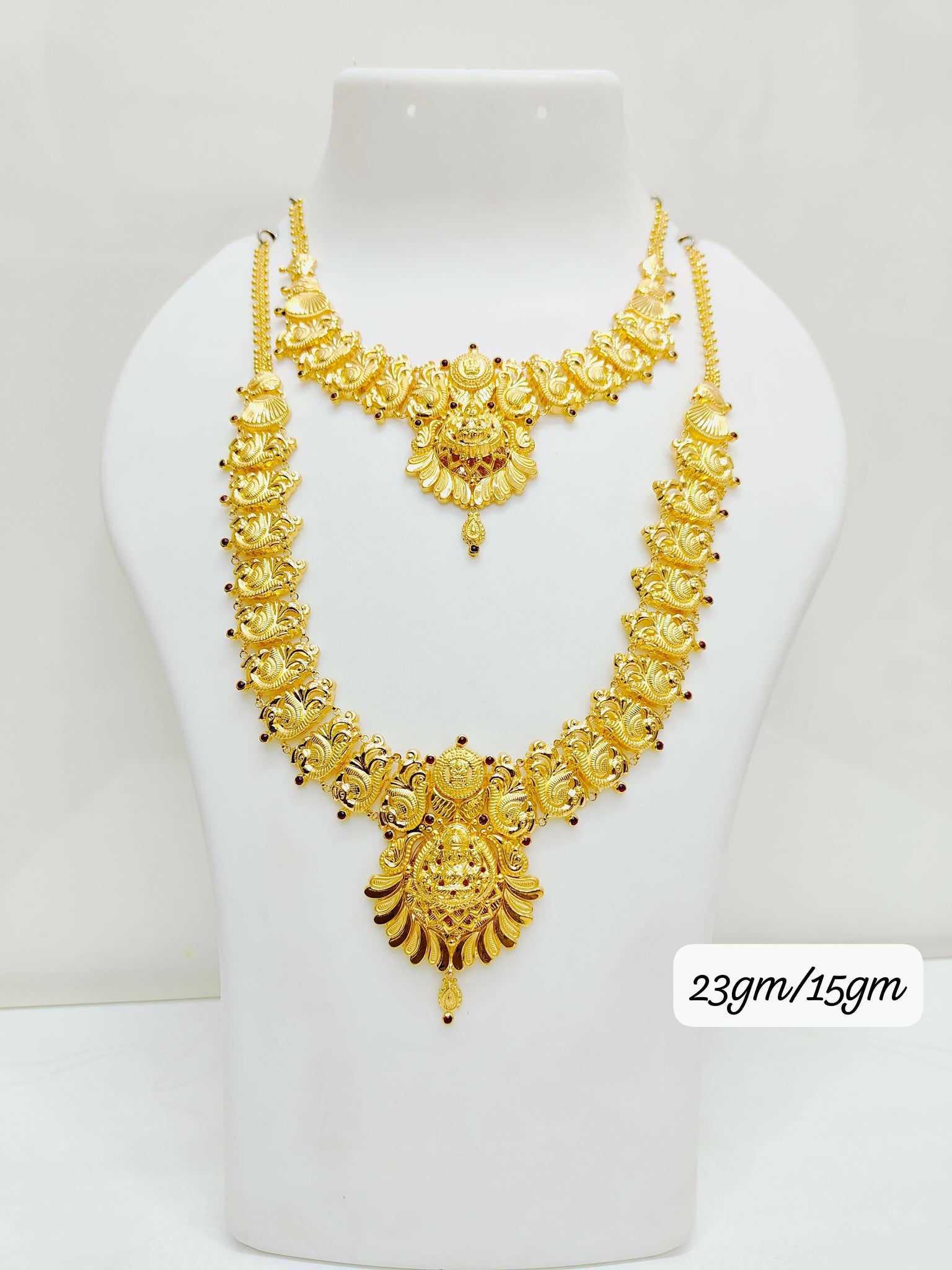 Gold Necklace & Haram Sarafa Bazar India