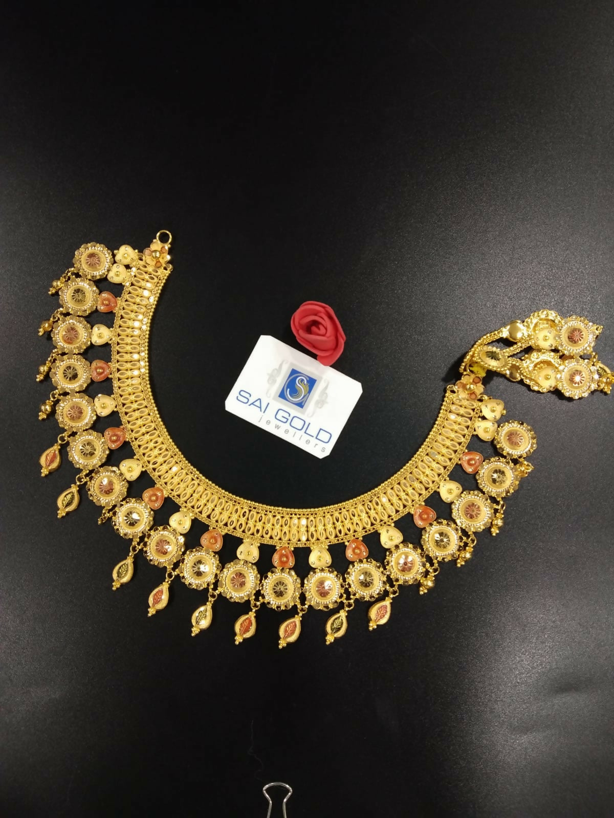 Gold Necklace Sarafa Bazar India