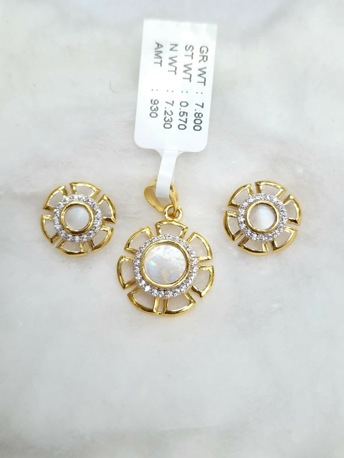 22kt CZ Casting Mop Polki Pendant Set Sarafa Bazar India