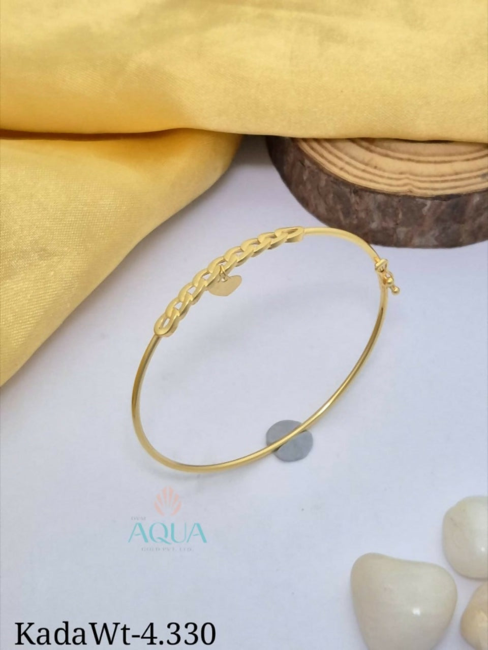 18kt Italian Ladies Kada Sarafa Bazar India