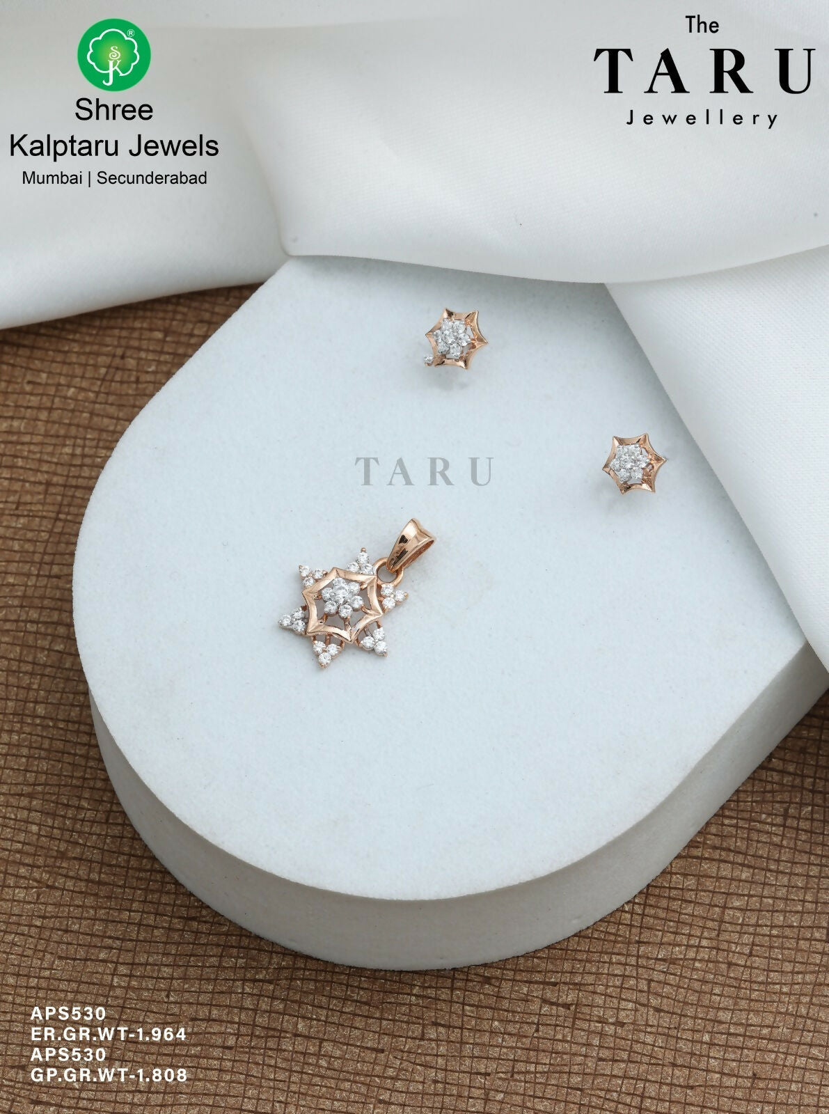 Rose Gold Pendant Set Sarafa Bazar India