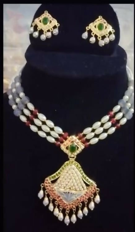 Jadau Necklace Sarafa Bazar India