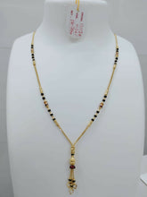 SHORT GOLD MANGALSUTRA Sarafa Bazar India
