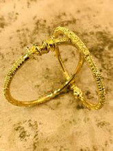 Reji Kolkata Bangles Sarafa Bazar India