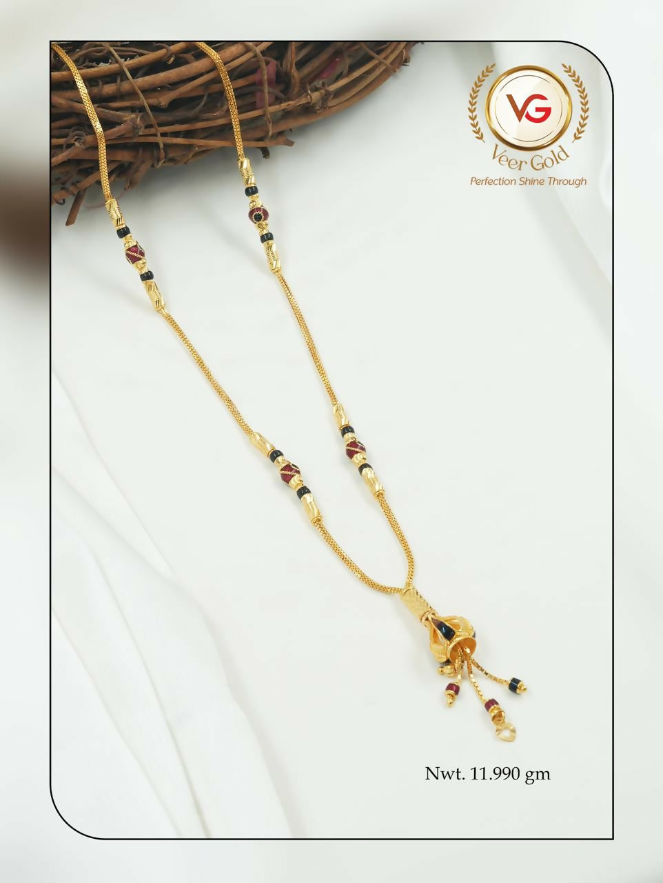 Gold Mangalsutra Sarafa Bazar India