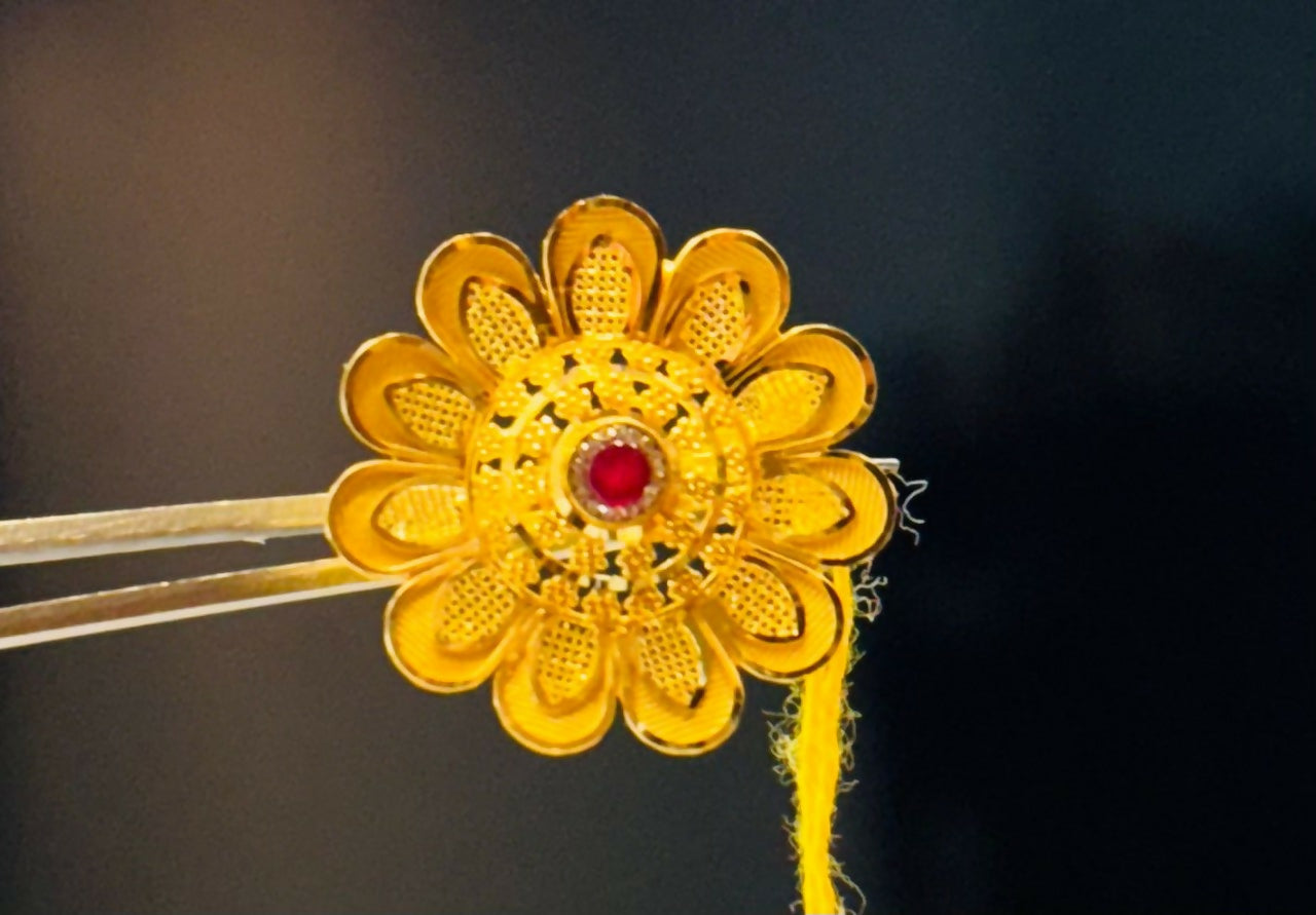 Antique Ladies Ring Sarafa Bazar India