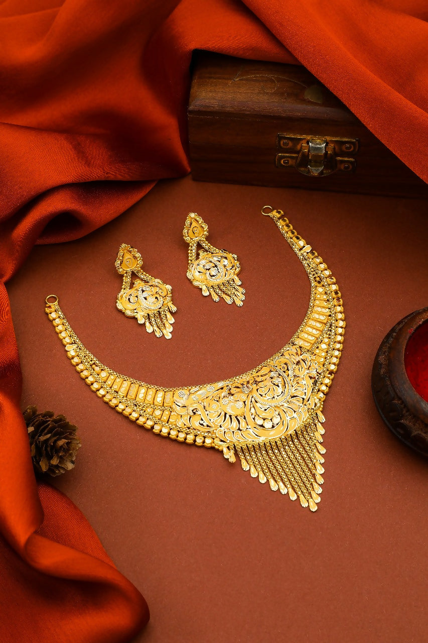 Gold Necklace Sarafa Bazar India
