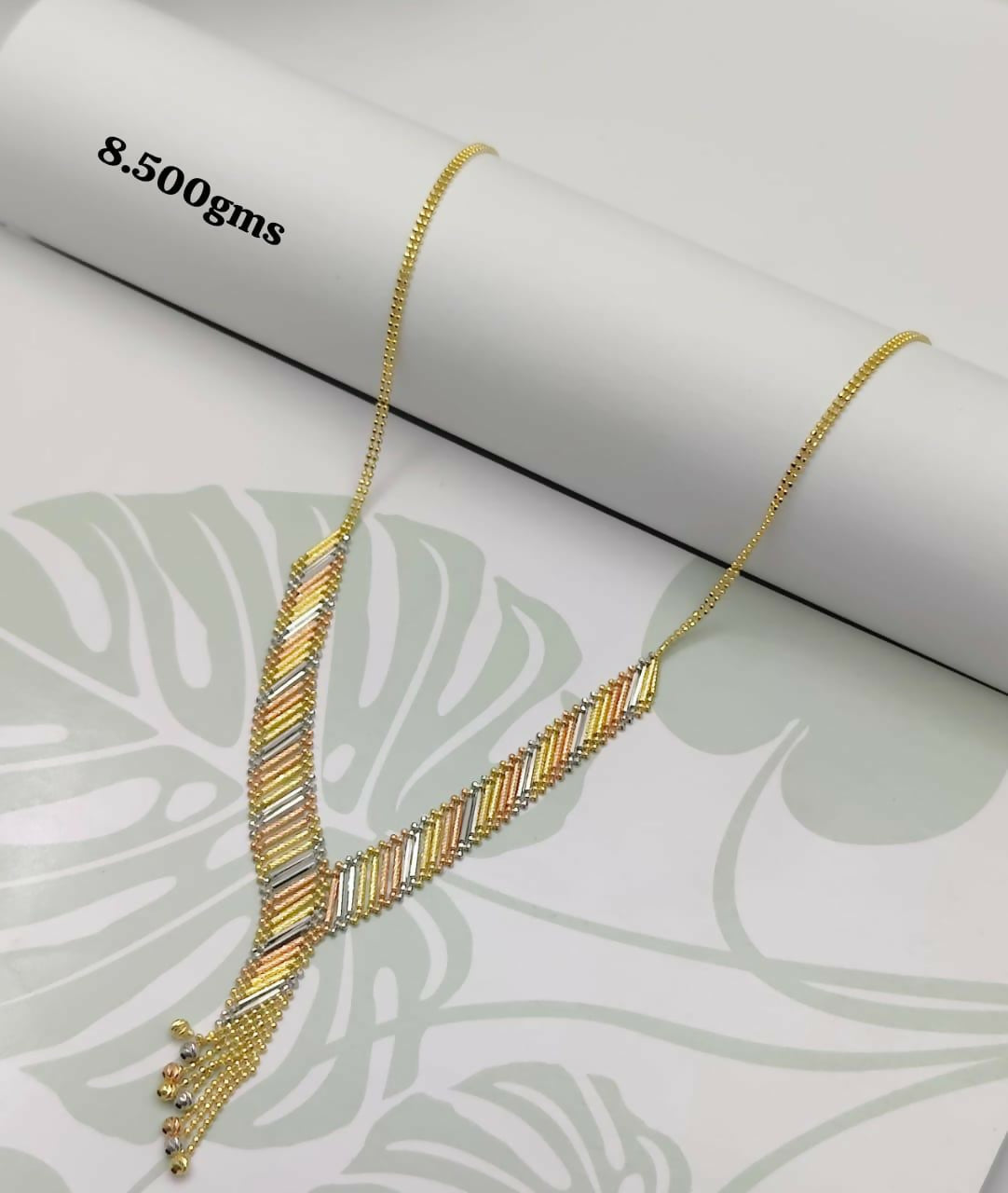 18kt Italian Necklace Sarafa Bazar India