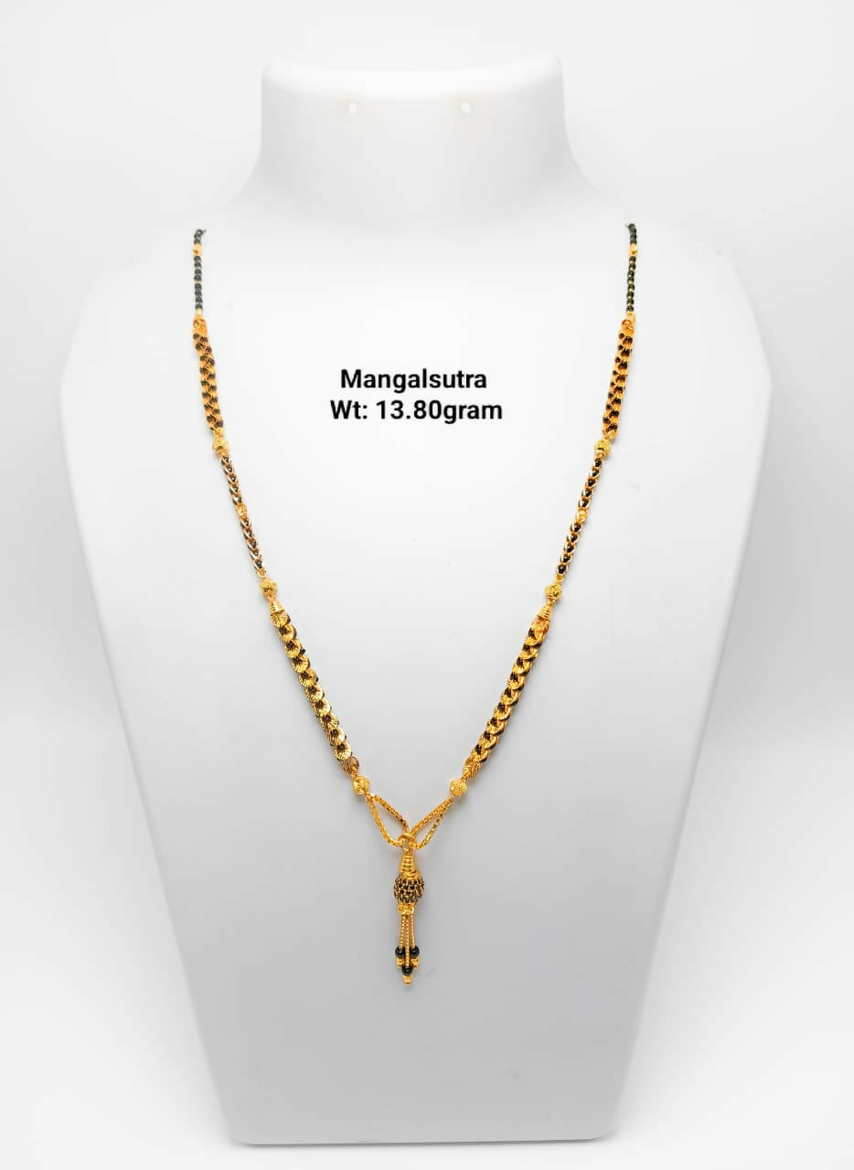 Mangalsutra Sarafa Bazar India