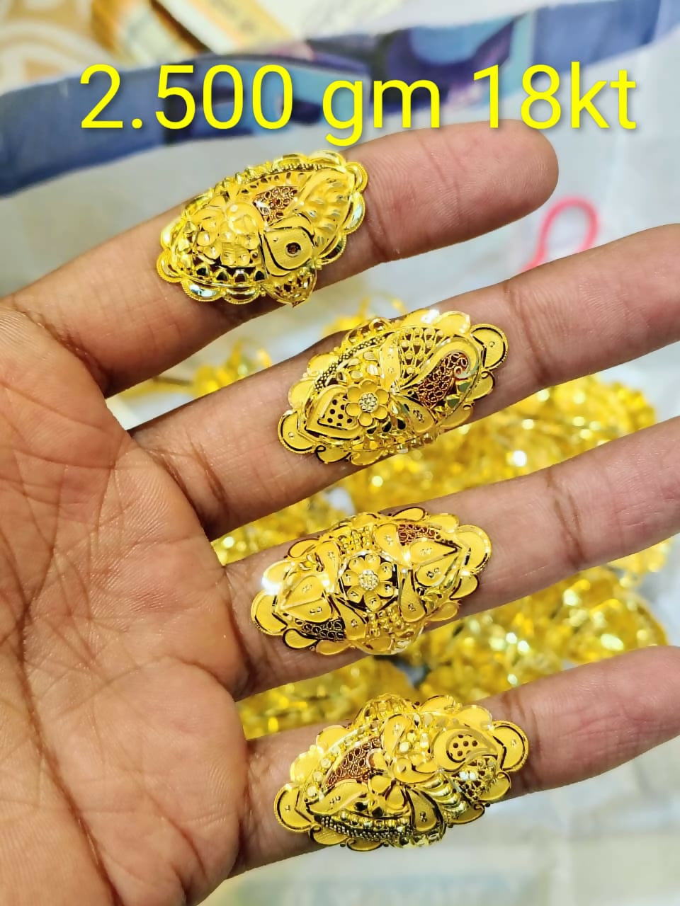 Gold Ladies Rings Sarafa Bazar India